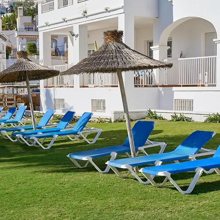 Apto 8 Almoraide מלון דירות 3*