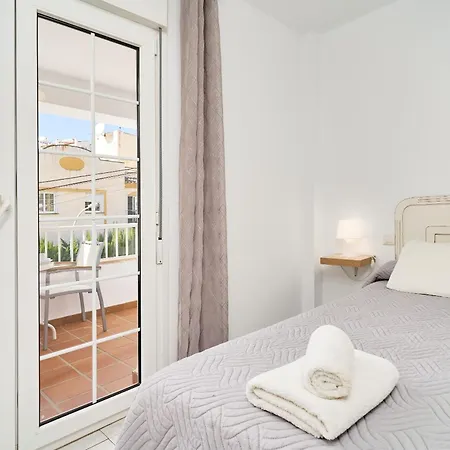 Vacaciones Lägenhetshotell Nerja